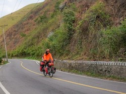Maahir Pilih Gowes untuk Keliling Indonesia 2,5 Tahun