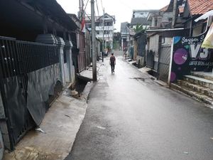 Sempat Tergenang Usai Hujan, Air di Jalan Haji Soleh II Jakbar Sudah Surut