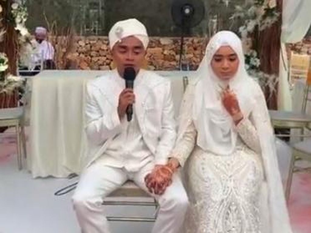 Video Prosesi Pernikahan Taqy Malik dan Serell Nadirah Video Prosesi Pernikahan Taqy Malik dan Serell Nadirah