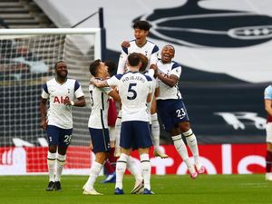 Babak Pertama, Spurs Unggul 3-0 Atas West Ham