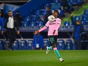 Duh, Ansu Fati Diomelin Bek Getafe Gegara Diving Duh, Ansu Fati Diomelin Bek Getafe Gegara Diving