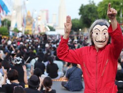 Bagaimana Medsos Memainkan Peran Penting dalam Protes Thailand?