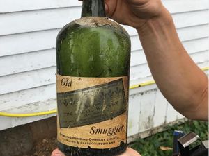 Rumah Tua yang Sembunyikan Puluhan Botol Wiski Tahun 1920
