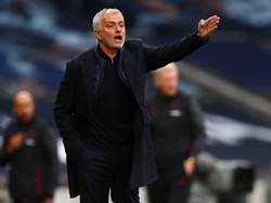 Mourinho Tuding Pemain Liverpool, MU, dan City Juga Cerdik Cari Penalti