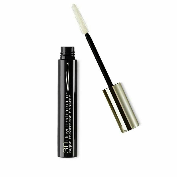 Produk serum bulu mata ini akan bekerja efektif menguatkan bulu mata selama 30 hari pemakaian.