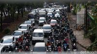 Macet Kembali Sapa Jakarta