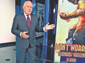 Vaksin Oxford Disebut Ubah Manusia Jadi Monyet, Inggris Berang