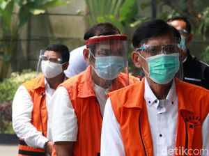 Para Eks Anggota DPRD Sumut Tersangka Suap Gatot Pujo Diperiksa KPK Para Eks Anggota DPRD Sumut Tersangka Suap Gatot Pujo Diperiksa KPK