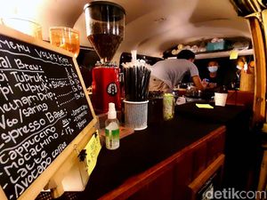 Parkiran Dejafoo Inovasi Pengusaha Kuliner di Tengah Pandemi