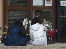 Anggota Parlemen Eropa Heningkan Cipta Doakan Guru Dipenggal di Prancis