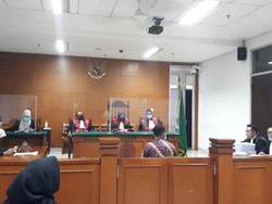 Pleidoi Bos PS Store: Kesalahan Saya Disetarakan dengan Koruptor