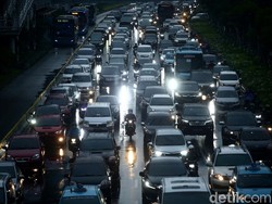 10 Ruas Jalan yang Bakal Macet Saat Long Weekend