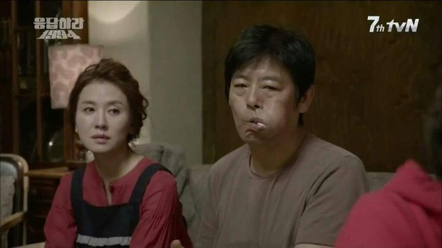 Repply 1994/amminoapps Ibu kos yang terharu karena dapet surat dari anak kos