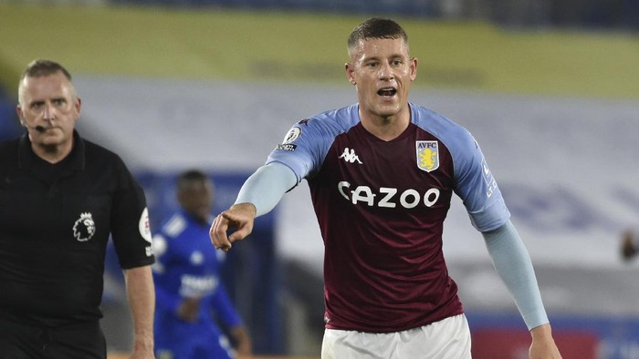 Aston Villas Ross Barkley reacts during the English Premier League soccer match between Leicester City and Aston Villa at the King Power Stadium in Leicester, England, Sunday, Oct. 18, 2020. (AP Photo/Rui Vieira, Pool)