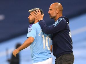 Bela Aguero, Guardiola Juga Pernah Rangkul Ofisial Perempuan