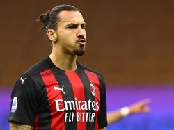 Ibrahimovic Tak Pernah Berhenti Berkelakar