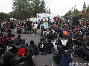 Kemendikbud Sebut Tak Punya Kewenangan Tangani Pelajar Demo