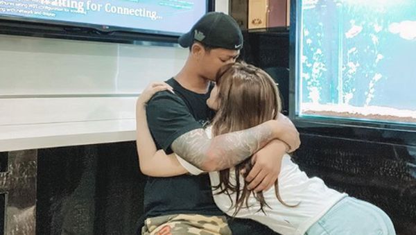 Angela Lee Nikah Lagi, Intip Kemesraan dengan Alexander