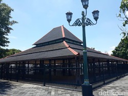 Cerita Rakyat Yogyakarta, Kyai Jegot Penunggu Gedhong Prabayeksa