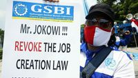 Lagi, Buruh Demo Tolak Omnibus Law