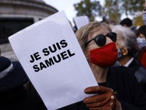 Kronologi Pemenggalan Guru Prancis yang Dipicu Kebohongan Murid Kronologi Pemenggalan Guru Prancis yang Dipicu Kebohongan Murid