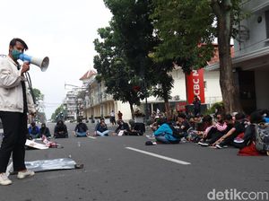 Video Demo Tolak Omnibus Law-Evaluasi Setahun Jokowi di Bandung