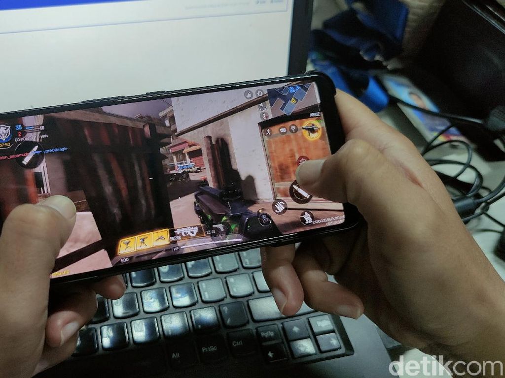 Asus Pamer Tampang ROG Phone 4