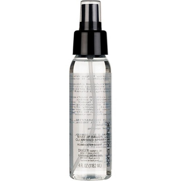 makeup cleaner spray yang travel friendly