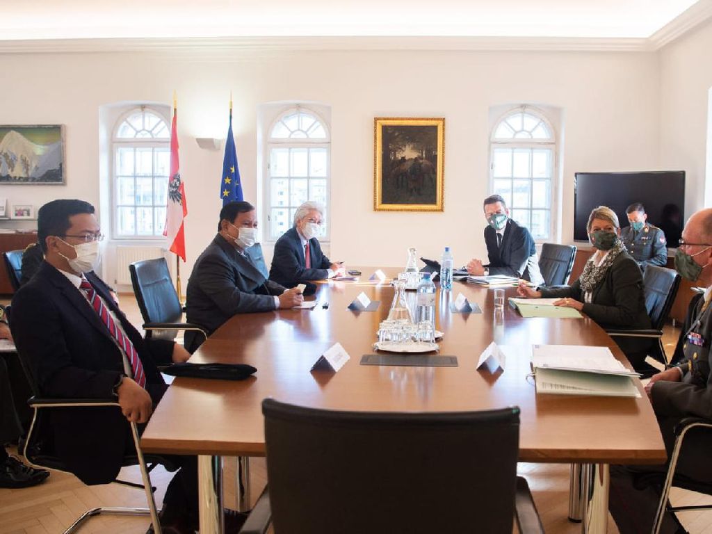 Di Wina, Menhan Prabowo Bahas Kerja Sama Pertahanan RI-Austria Di Wina, Menhan Prabowo Bahas Kerja Sama Pertahanan RI-Austria