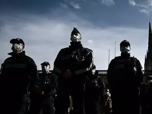 Imbas Pemenggalan Guru Prancis, Masjid Paris Akan Ditutup