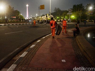 Kerja Keras PPSU Usai Demo