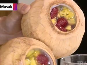 Resep Puding Dalam Kelapa yang Manis Segar Resep Puding Dalam Kelapa yang Manis Segar