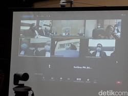 Tidur Saat Sidang Eksepsi, Djoko Tjandra Ditegur Hakim