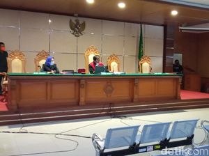 Sidang Vonis Raden Rangga Sunda Empire Ditunda Pekan Depan!