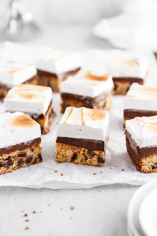 S’mories blondies/pinterest.com/Stephanie Kue ini mempunyai tiga lapisan dengan rasa yang berbeda-beda.