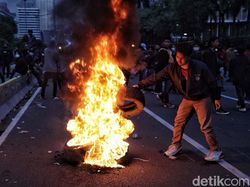 Petang Membara di Thamrin