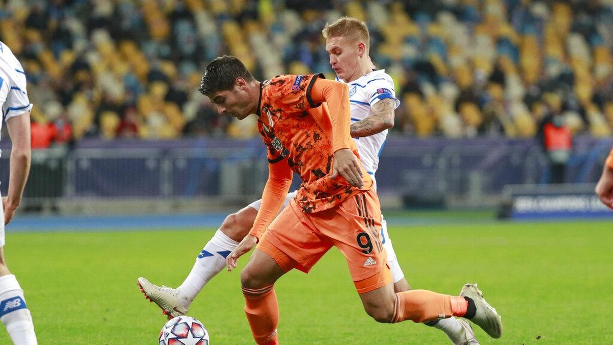 Alvaro Morata bikin dua gol ke gawang Dynamo Kiev (AP/Valentyn Ogirenko)