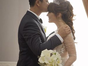 Foto: Intip Momen Mesra Angela Lee saat Dinikahi Pengusaha Tajir Foto: Intip Momen Mesra Angela Lee saat Dinikahi Pengusaha Tajir