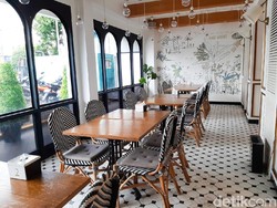 Rindu Masakan Manado? Coba Ayam Tinorangsak di Sini