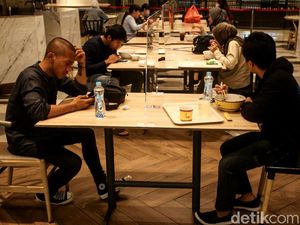 Kasus COVID-19 Melandai, Pengusaha Resto & Kafe Mulai Bangkit