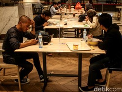 Kasus COVID-19 Melandai, Pengusaha Resto & Kafe Mulai Bangkit