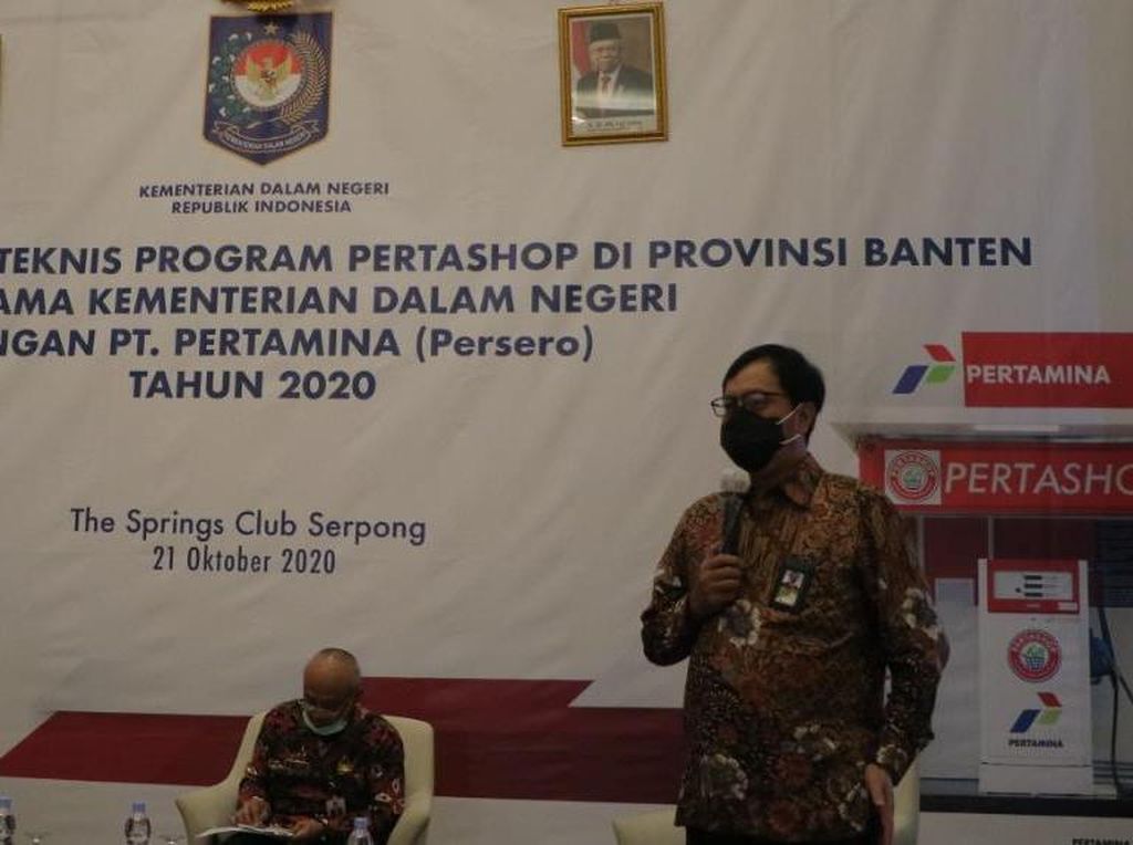 Kemendagri-Pertamina Sosialisasikan Pertashop ke Kepala Desa Se-Banten Kemendagri-Pertamina Sosialisasikan Pertashop ke Kepala Desa Se-Banten