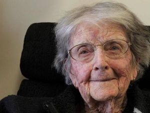 Dorothy, Perempuan Australia Berusia 107 Tahun yang Tak Khawatir Virus Corona