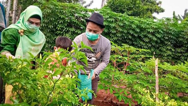 Dukung Azizah-Ruhama, Narji Gaet Pemilih Muda