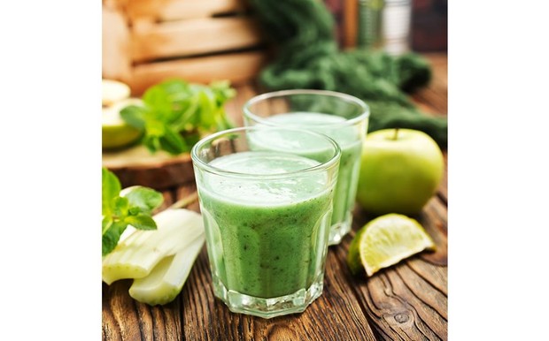 Foto: pinterest.com Avocado, celery and lemon juice