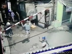 Serang Warga-Rusak Motor, Gerombolan Bercelurit di Bogor Ditangkap!