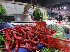 Pedas! Cabai Merah Besar di Jakarta Tembus 60.000 Rupiah Perkilo