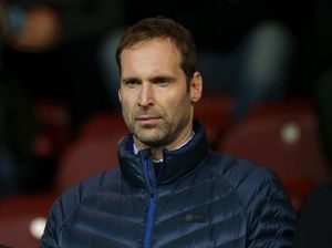 Jelang MU Vs Chelsea, Petr Cech Latihannya Kayak Gini