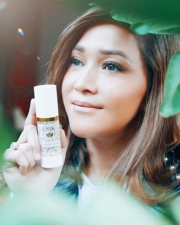 Skincare Maia Estianty agar awet muda/Instagram @maiaestiantyreal