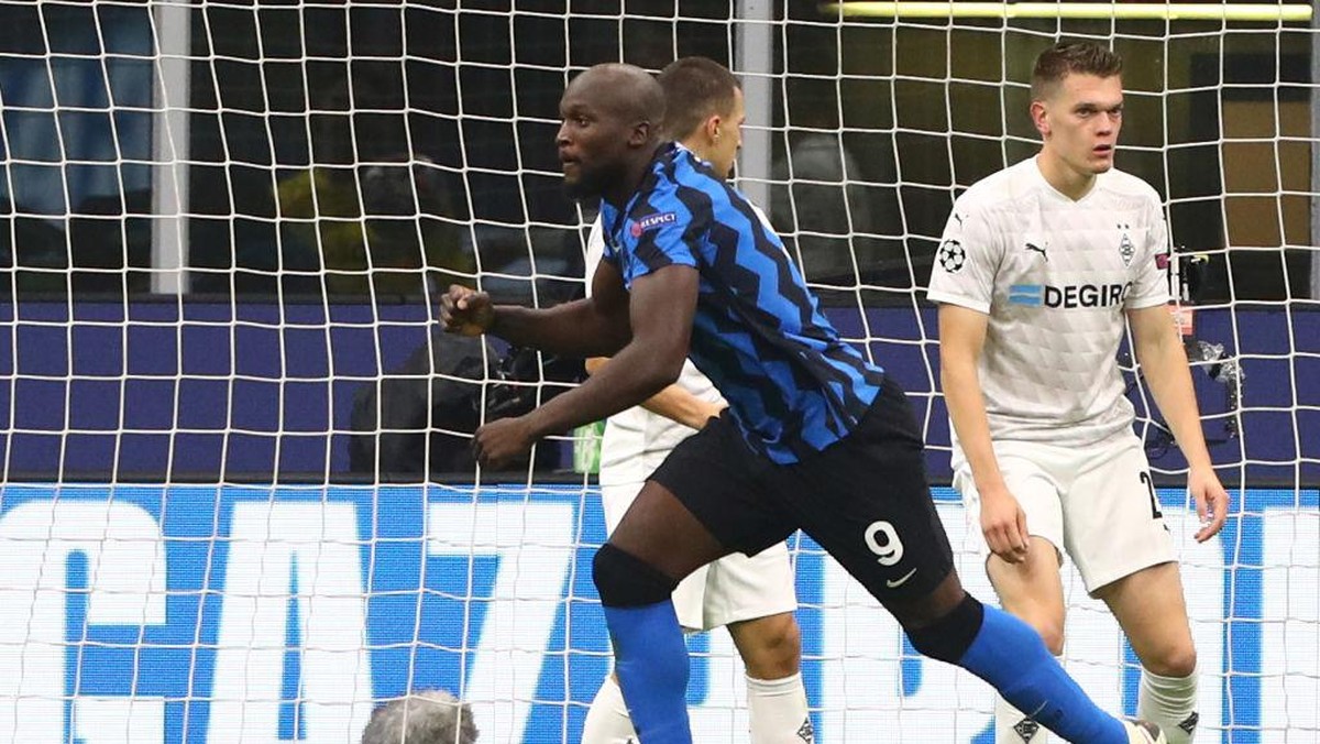 Inter Milan bermain imbang 2-2 saat menghadapi Borussia Moenchengladbach (Foto: Getty Images/Marco Luzzani)